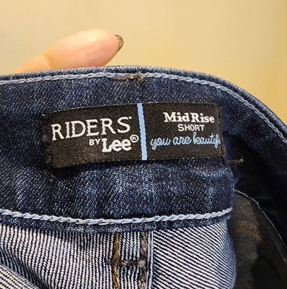 RIDERS by Lee midrise denim short size 12 M - Picture 2 of 8
